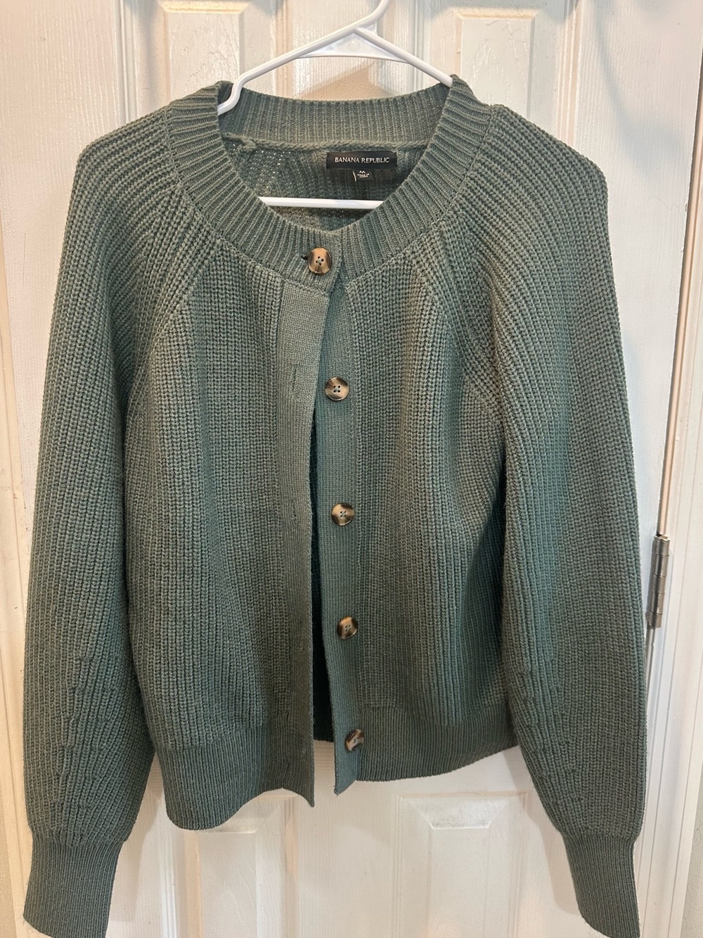 Banana Republic Green Chunky Knit Button Cardigan Medium
